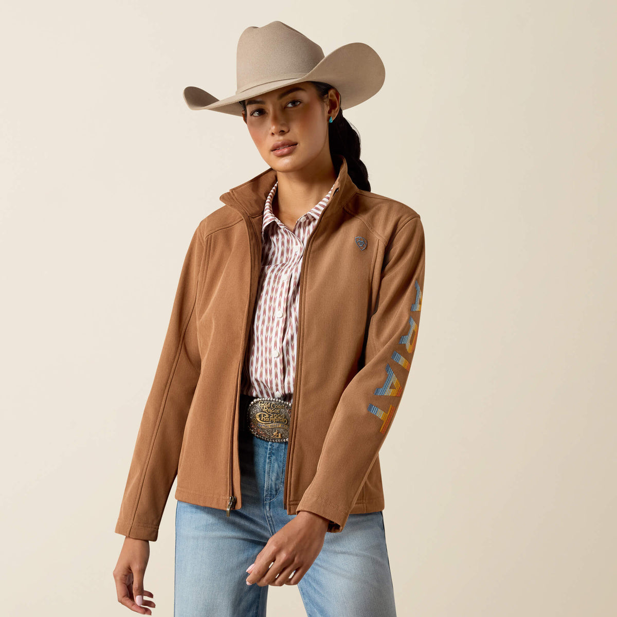 Ariat Logo Softshell Jacket - US 5506