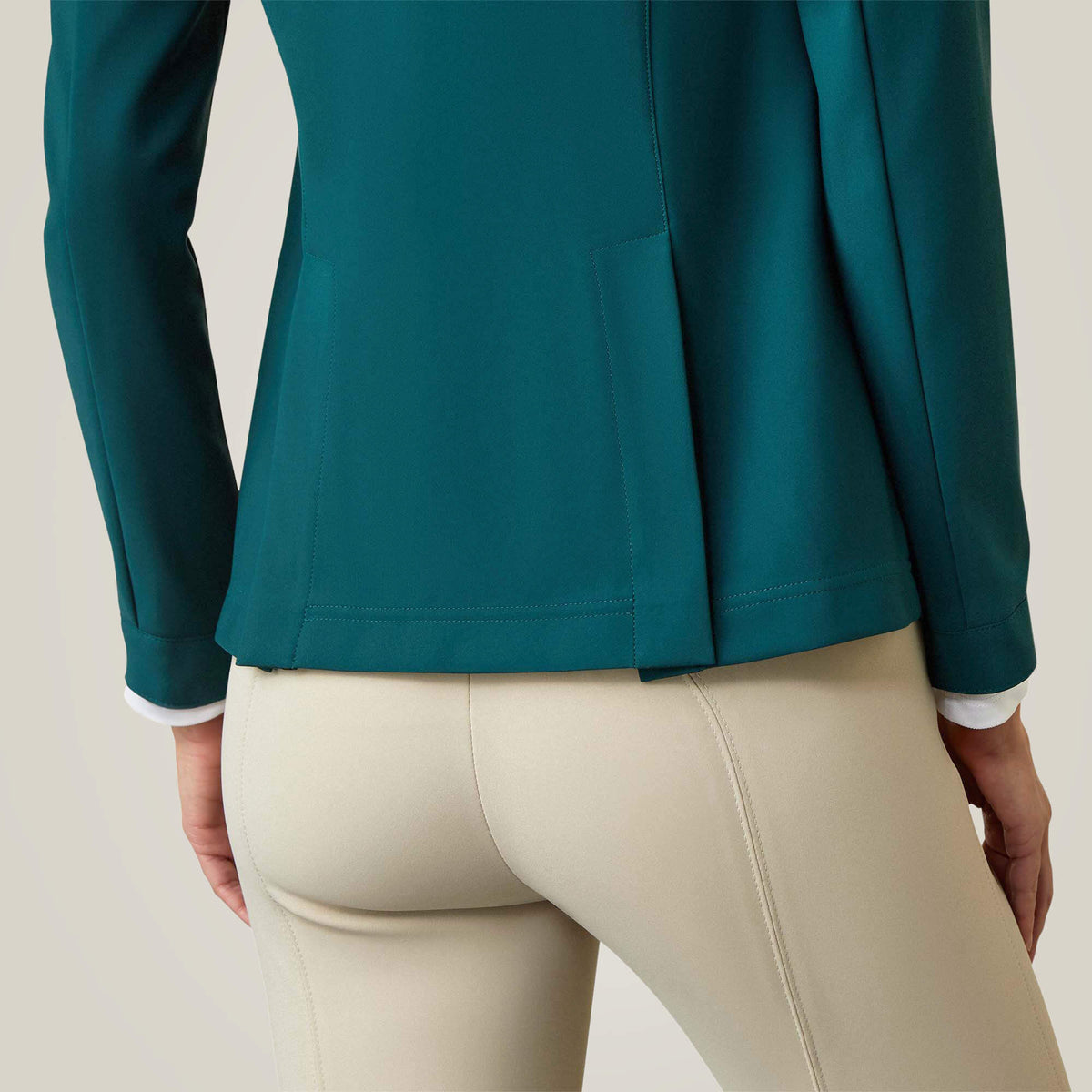 Speranza Show Coat - US 6233