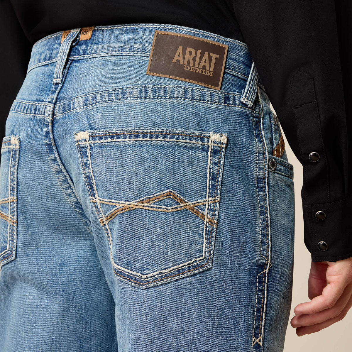 M5 Straight Jonathan Straight Leg Jeans - US 6376