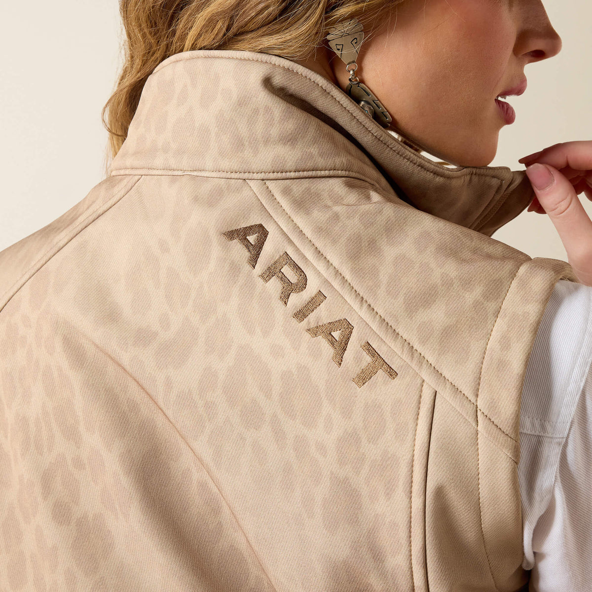 Ariat Logo Softshell Print Vest - US 1048