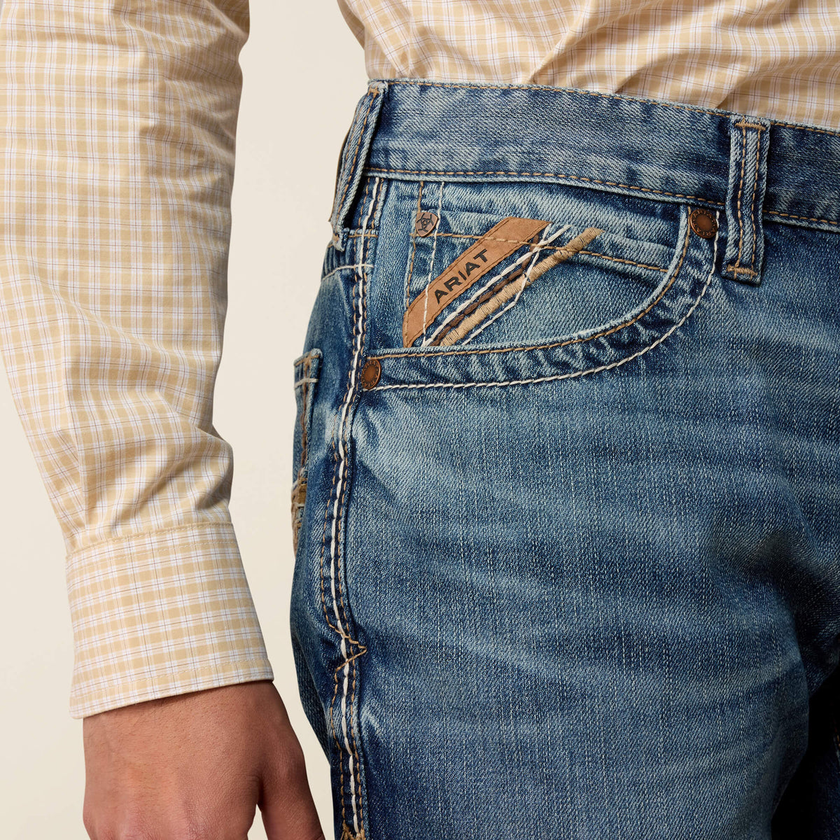 M4 Relaxed Xavier Boot Cut Jeans - US 8410